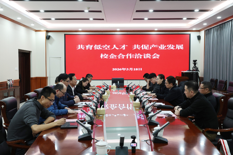 195A0448.jpg 195A0448.jpg